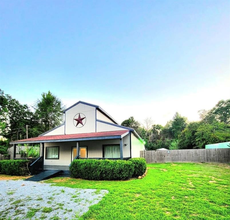9733 Us Highway 190 W Property Photo 3