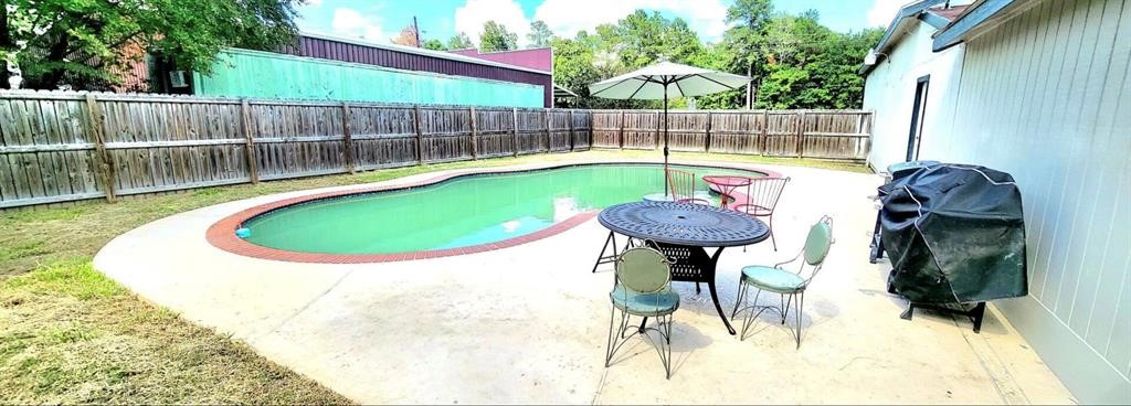 9733 Us Highway 190 W Property Photo 24