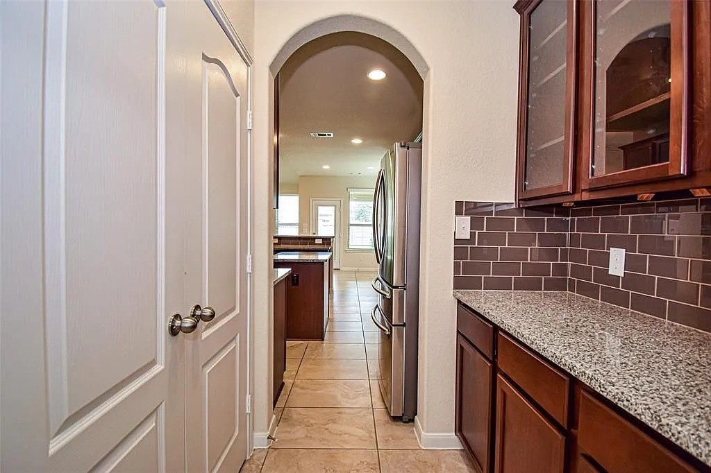 17626 Sauki Lane Property Photo 3