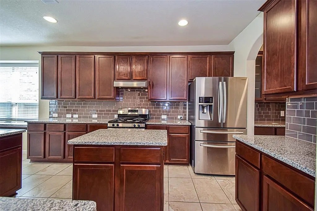 17626 Sauki Lane Property Photo 4