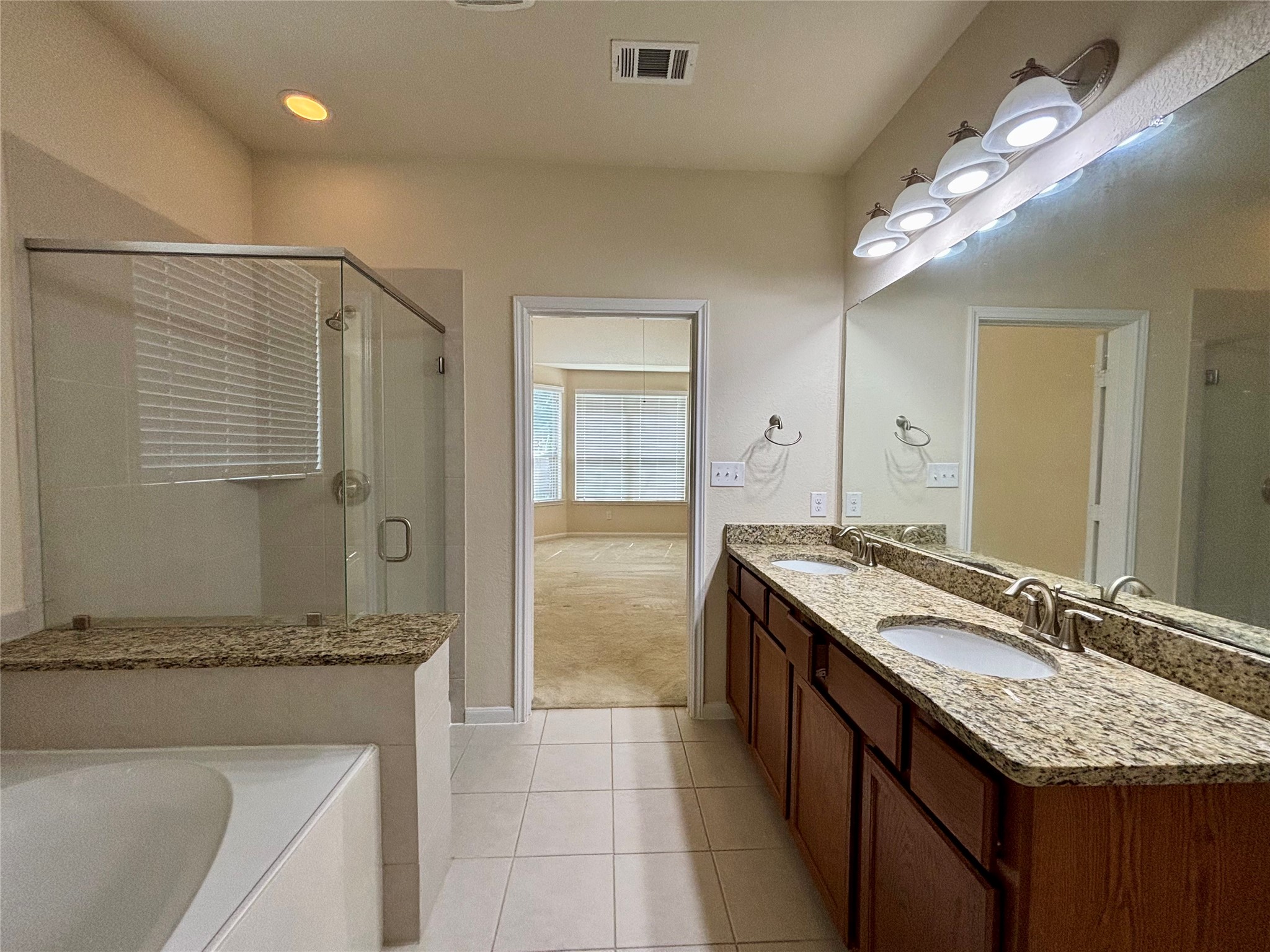 17626 Sauki Lane Property Photo 10