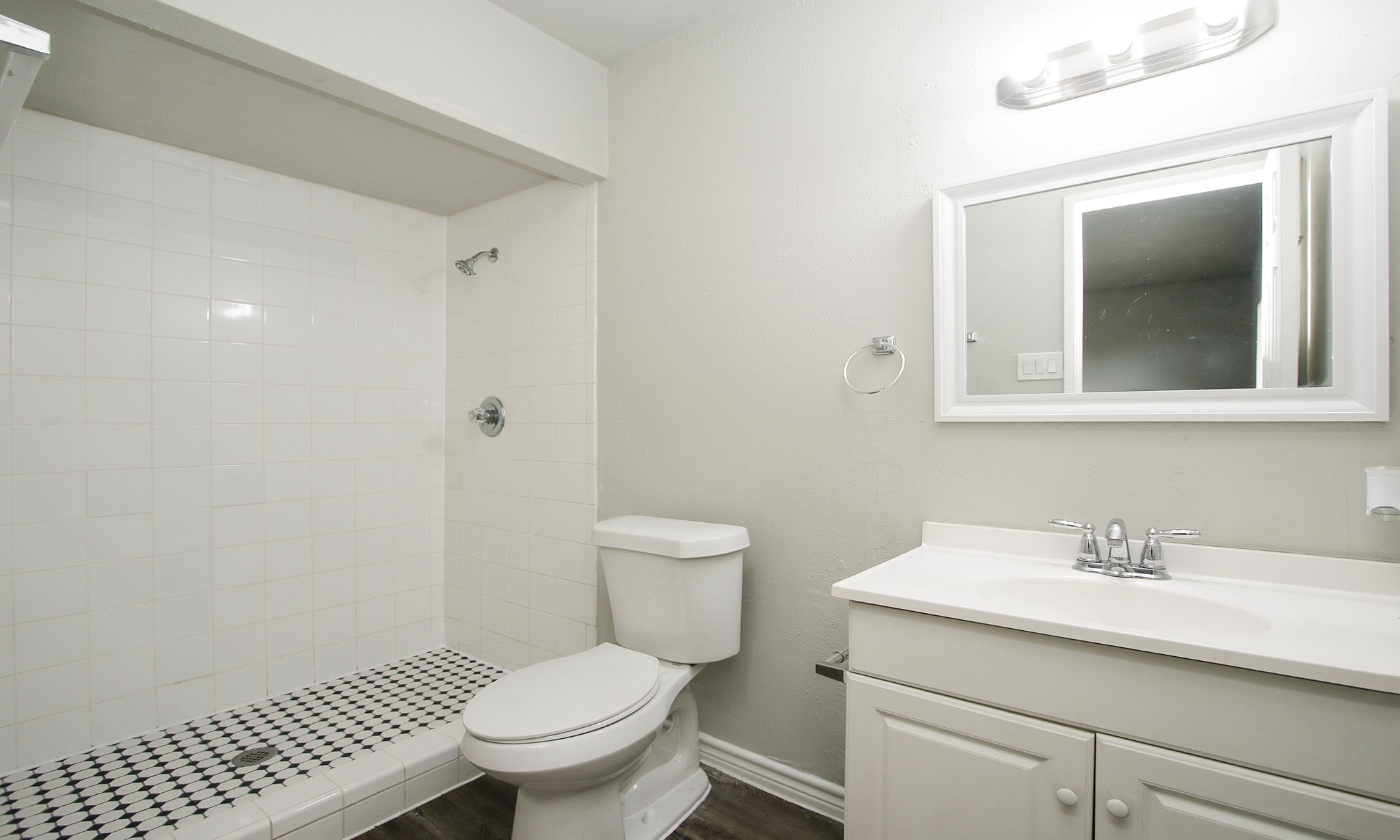 17626 Bullis Gap Drive Property Photo 19