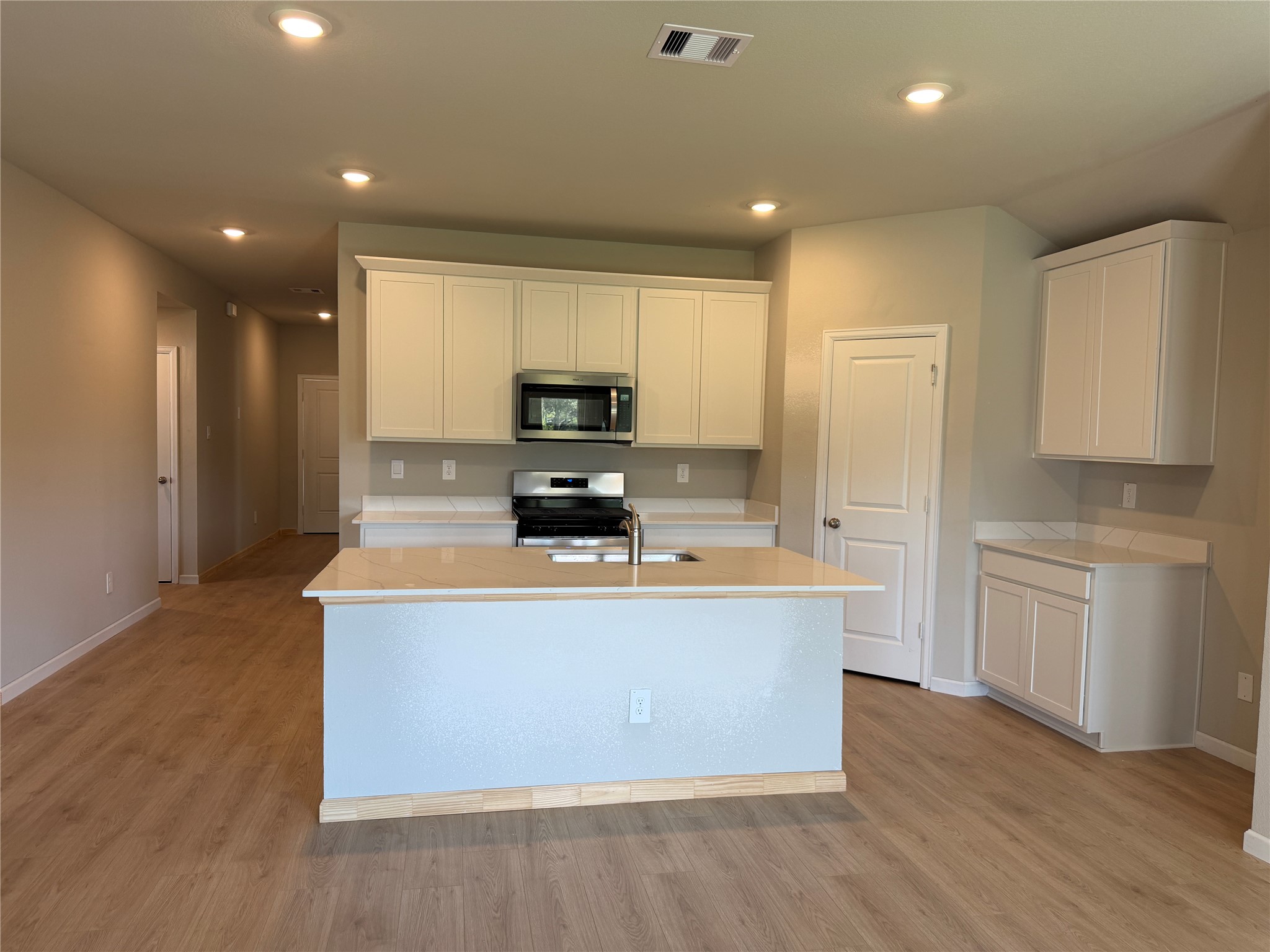 1000 Legrand Street Property Photo 2