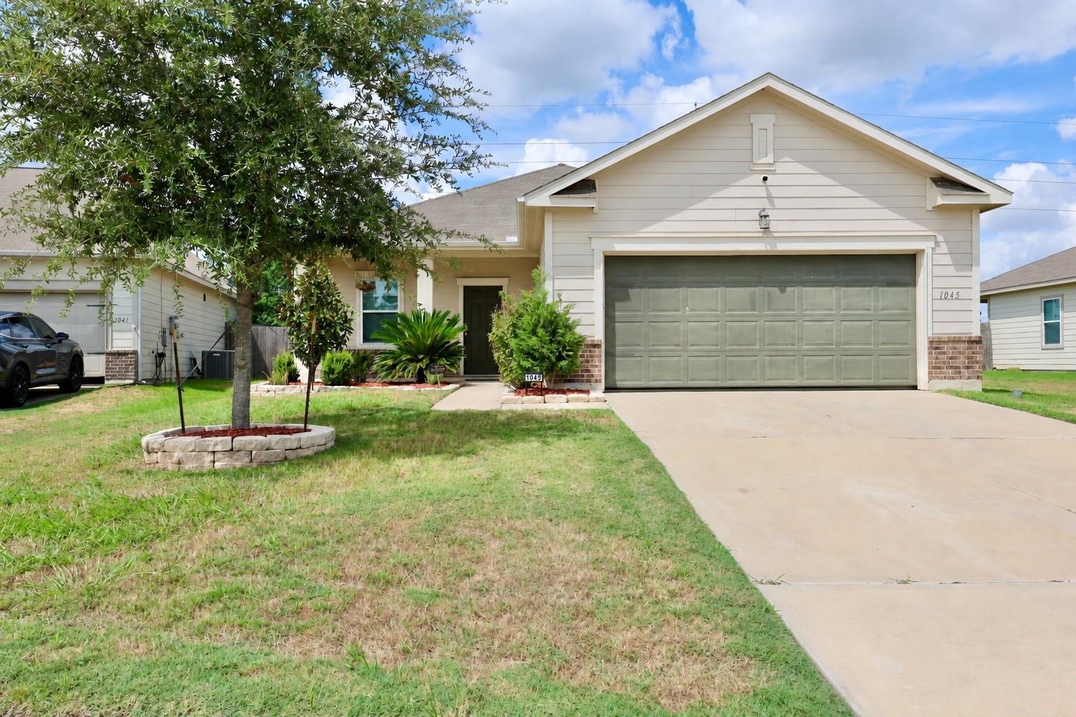 1045 Spindletree Lane, Brookshire TX 77423 Property Photo 1