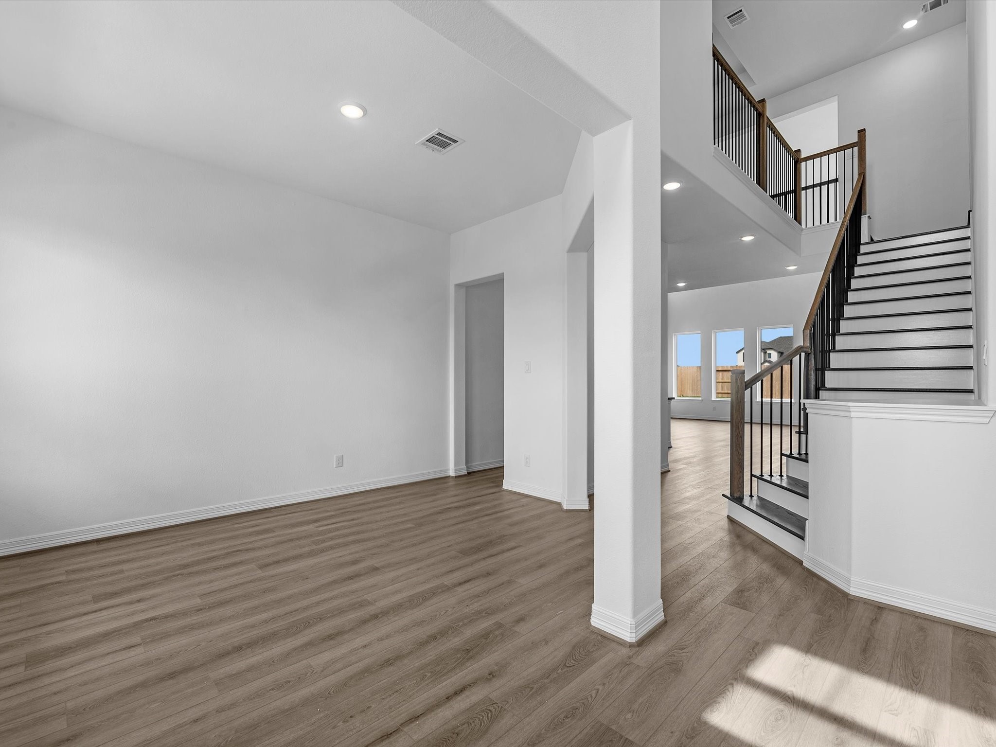 30826 Pigeon Valley Drive Property Photo 10