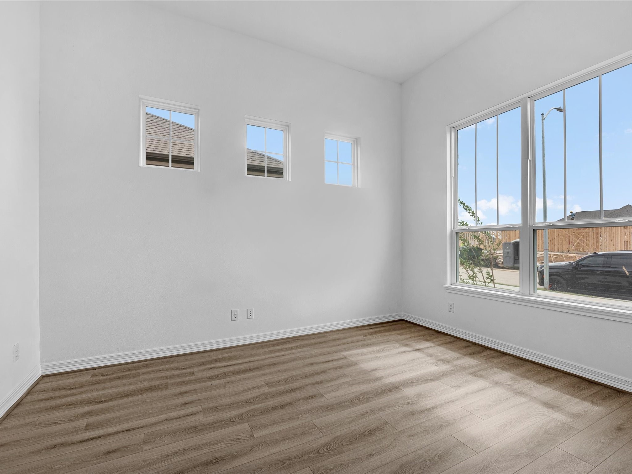 30826 Pigeon Valley Drive Property Photo 12
