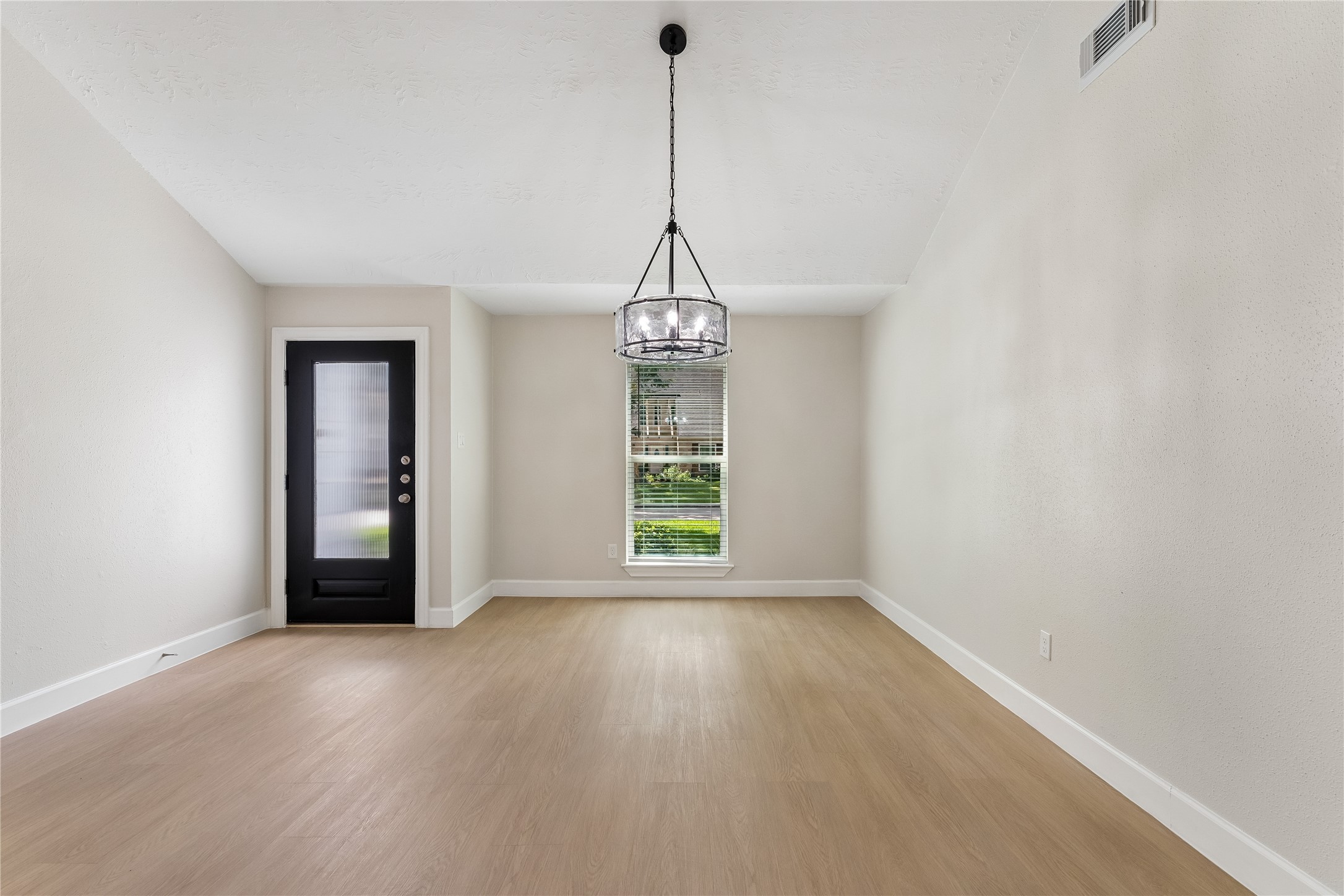 2022 Morton League Road Property Photo 4
