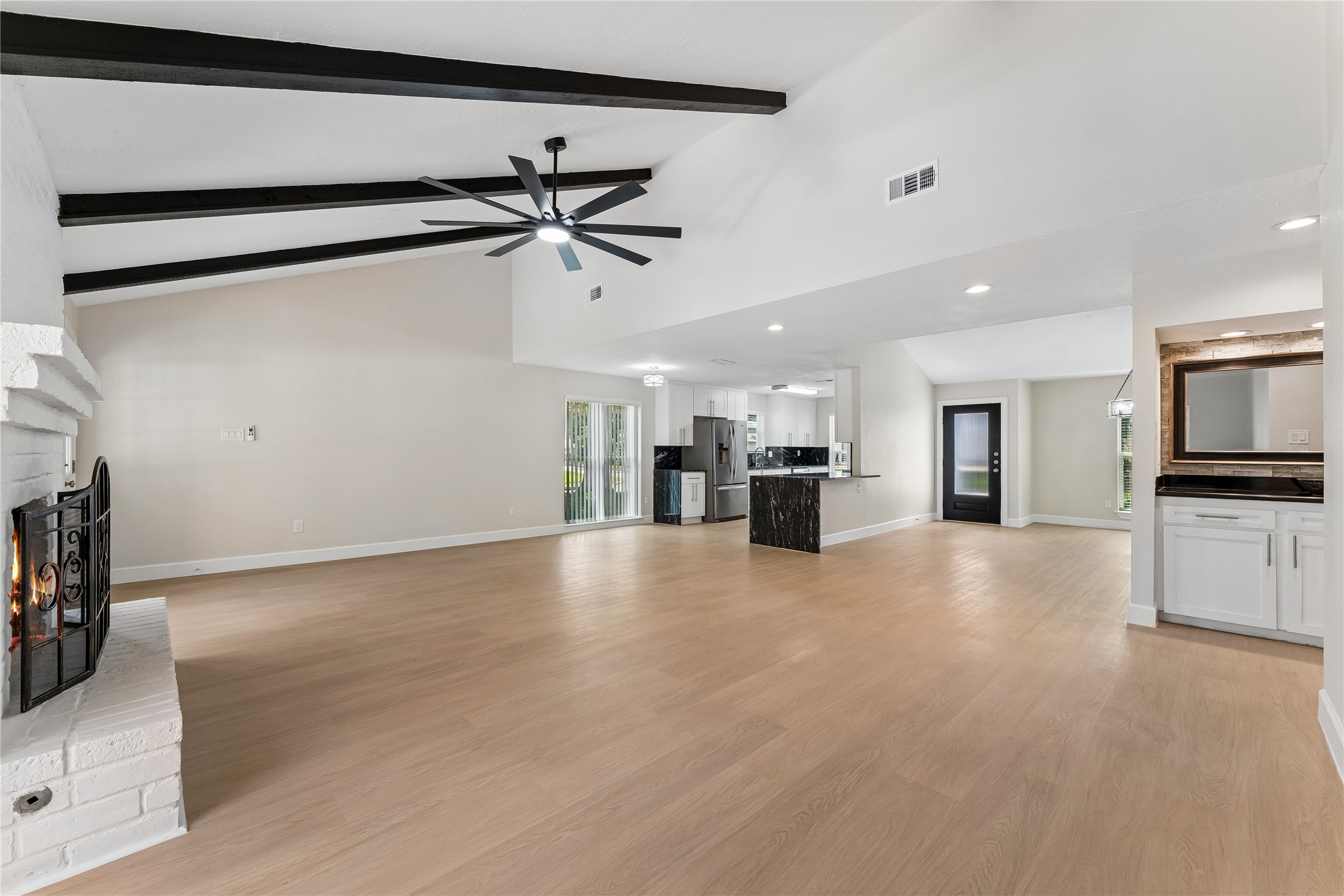 2022 Morton League Road Property Photo 8