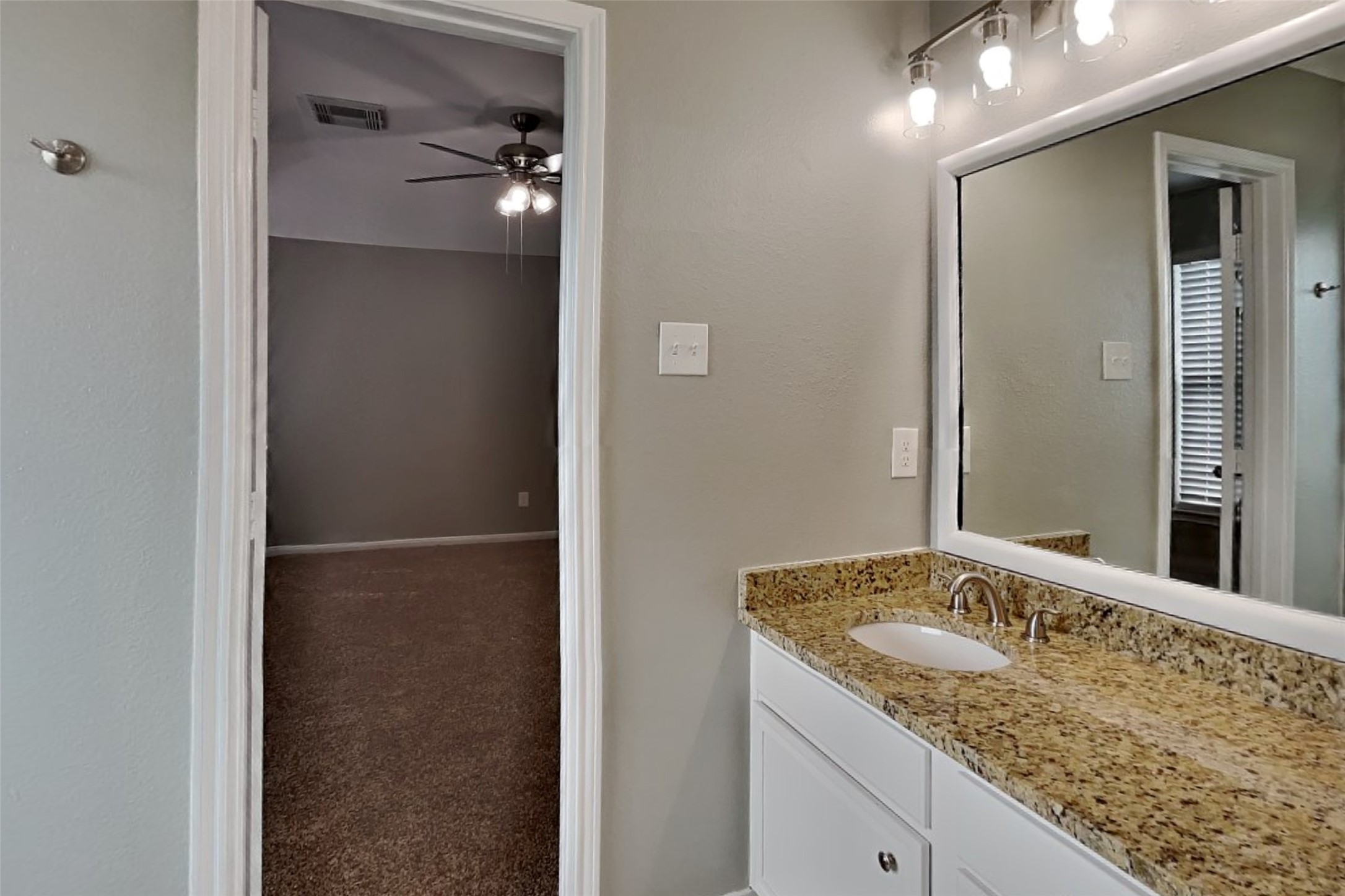 3338 Painted Meadow Circle Property Photo 10
