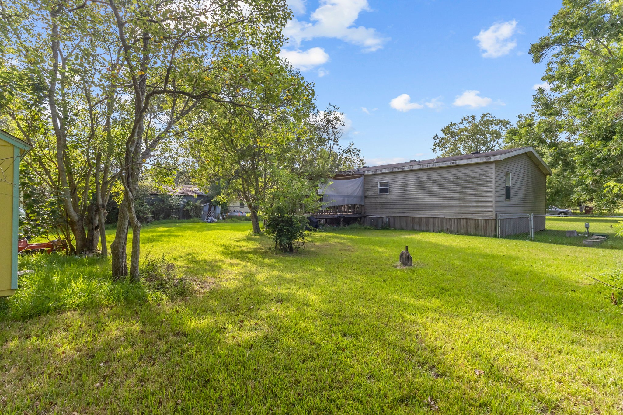 17858 French Village Property Photo 3