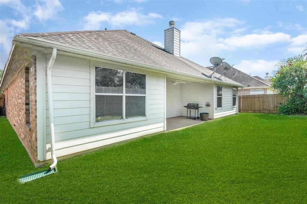 405 Magnolia Estates Drive Property Photo 6