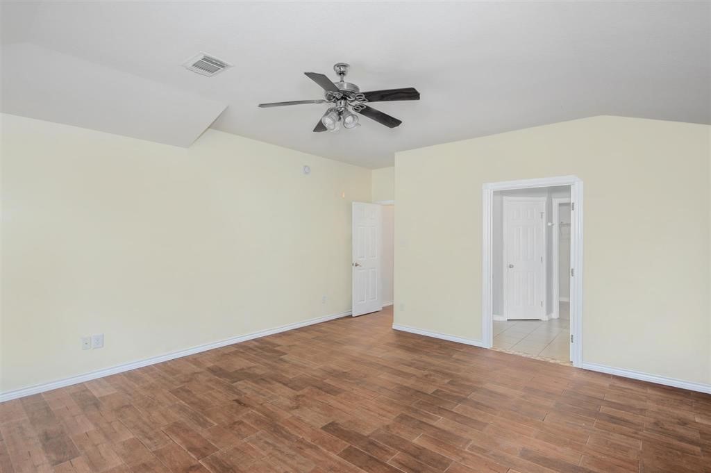 405 Magnolia Estates Drive Property Photo 10