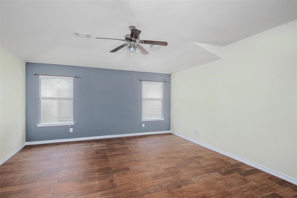 405 Magnolia Estates Drive Property Photo 15