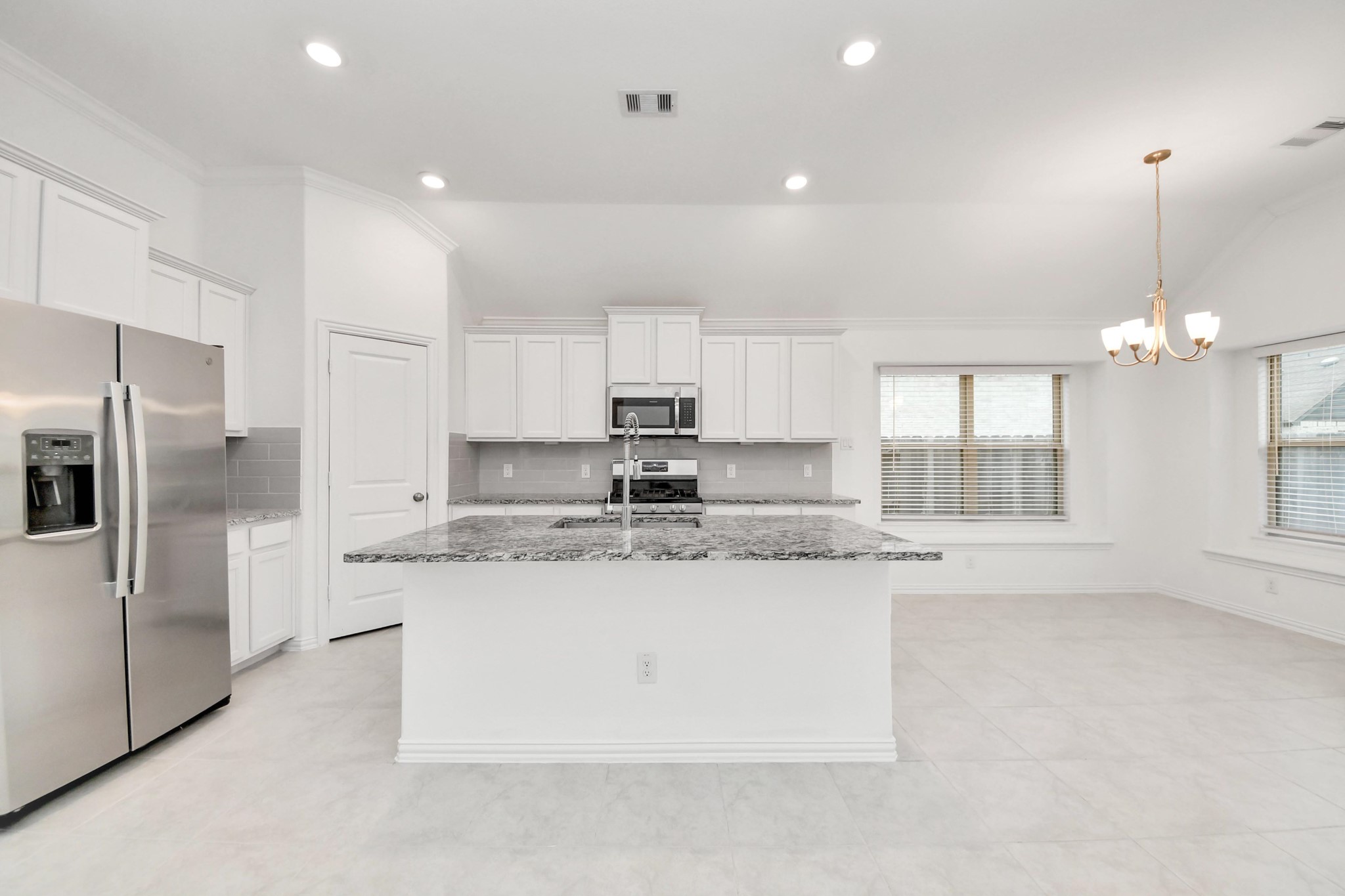 11918 Red Admiral Road Property Photo 12