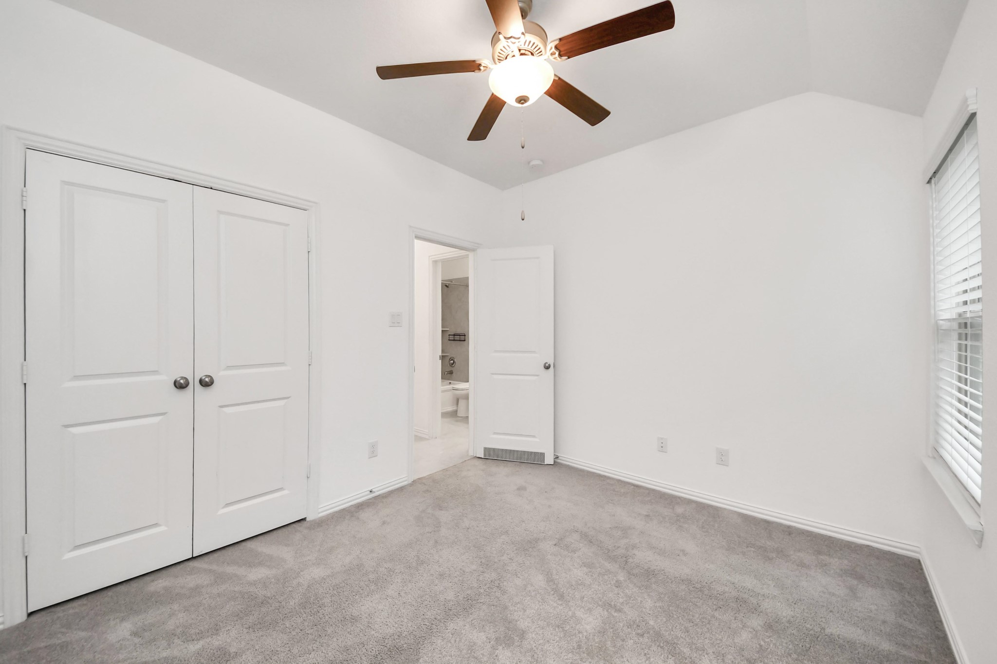 11918 Red Admiral Road Property Photo 29