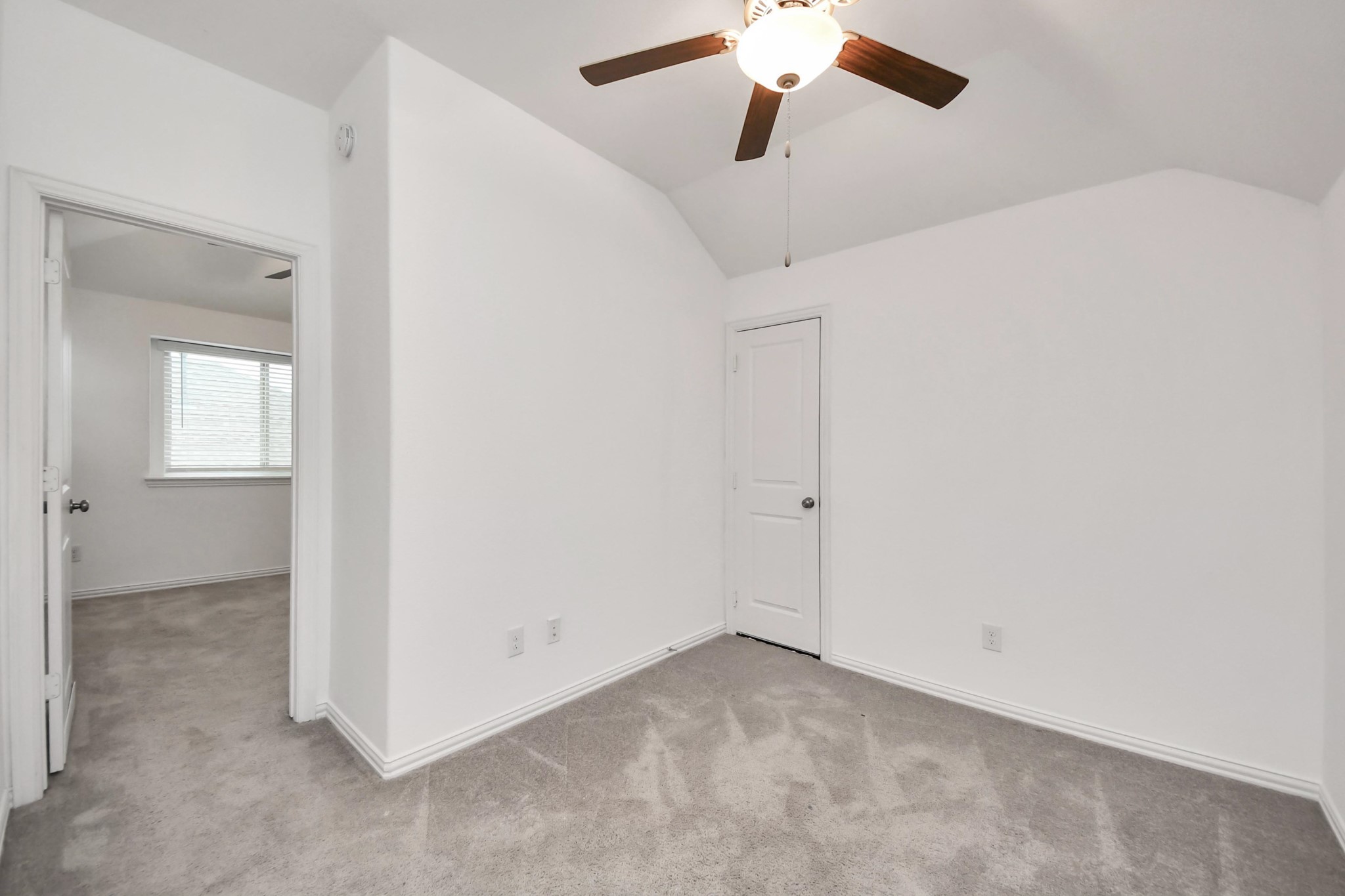 11918 Red Admiral Road Property Photo 33