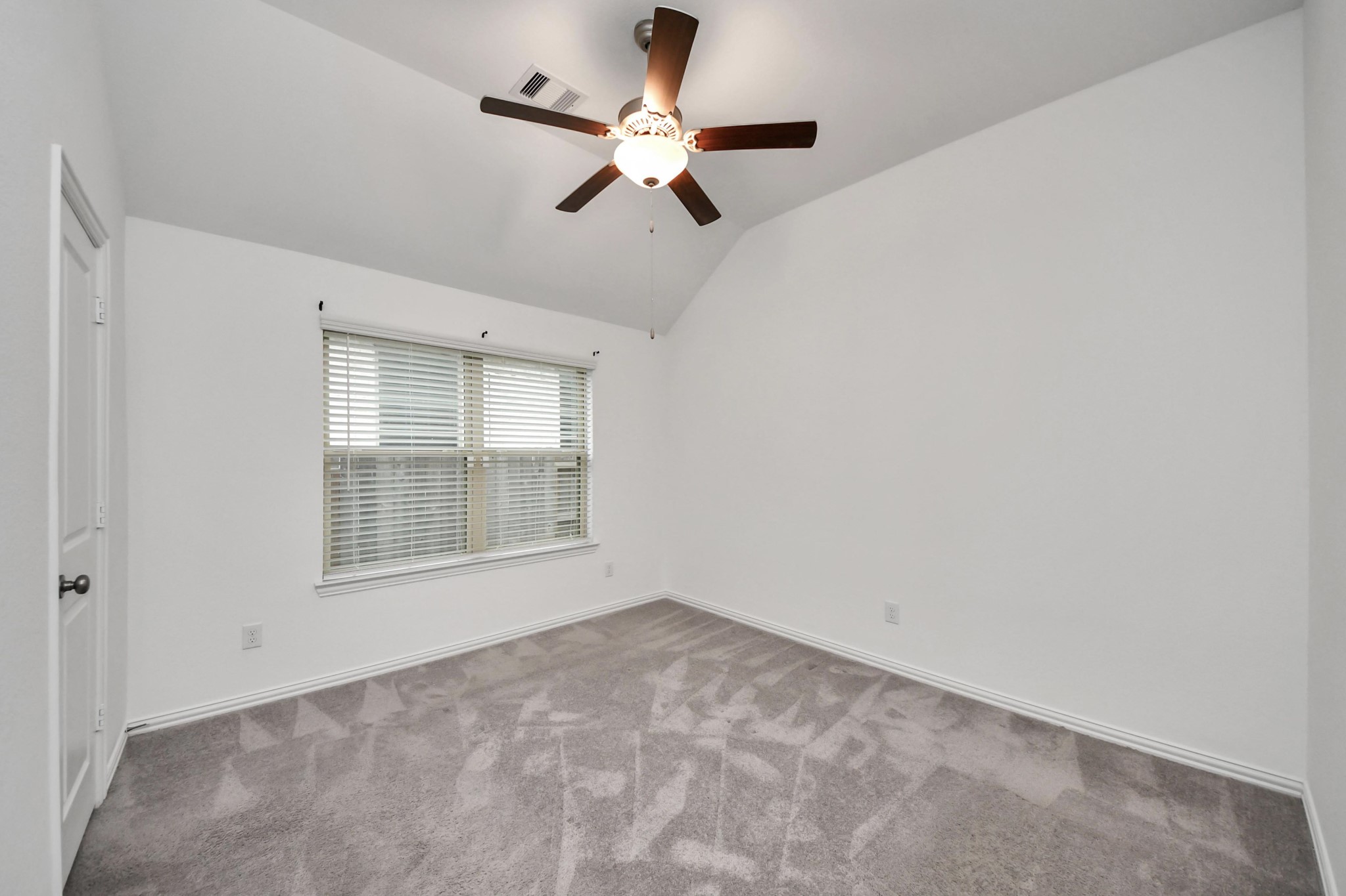 11918 Red Admiral Road Property Photo 41