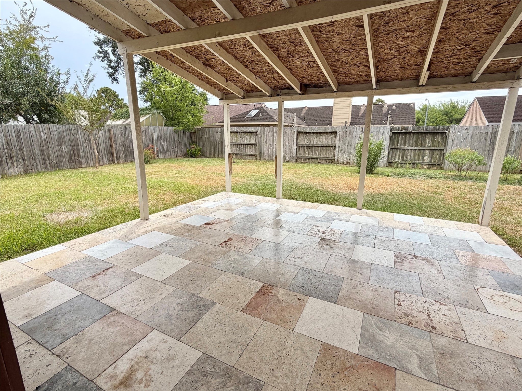 13419 Klamath Falls Drive Property Photo 6