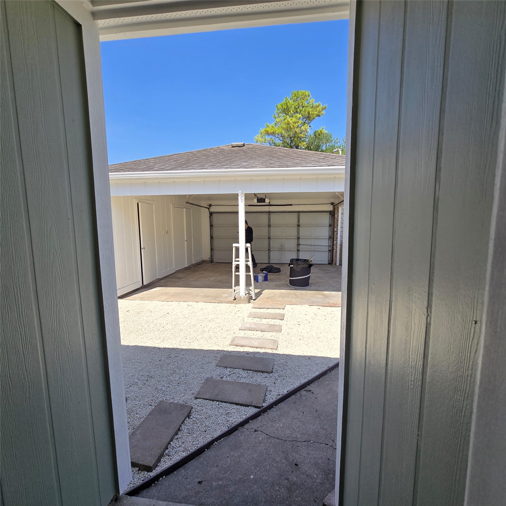 3535 Upfield Drive Property Photo 5