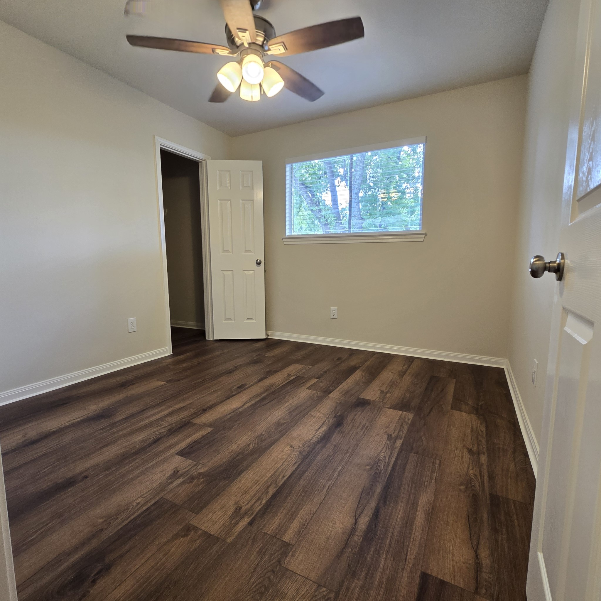 3535 Upfield Drive Property Photo 25