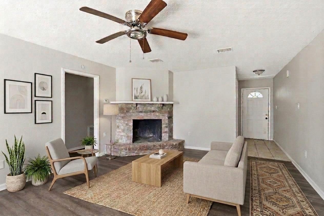6614 Indian Lake Drive, Houston Tx 77489 Property Photo 6