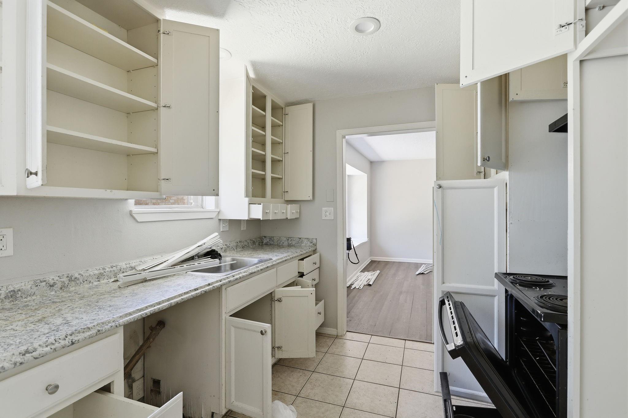 6614 Indian Lake Drive, Houston Tx 77489 Property Photo 16