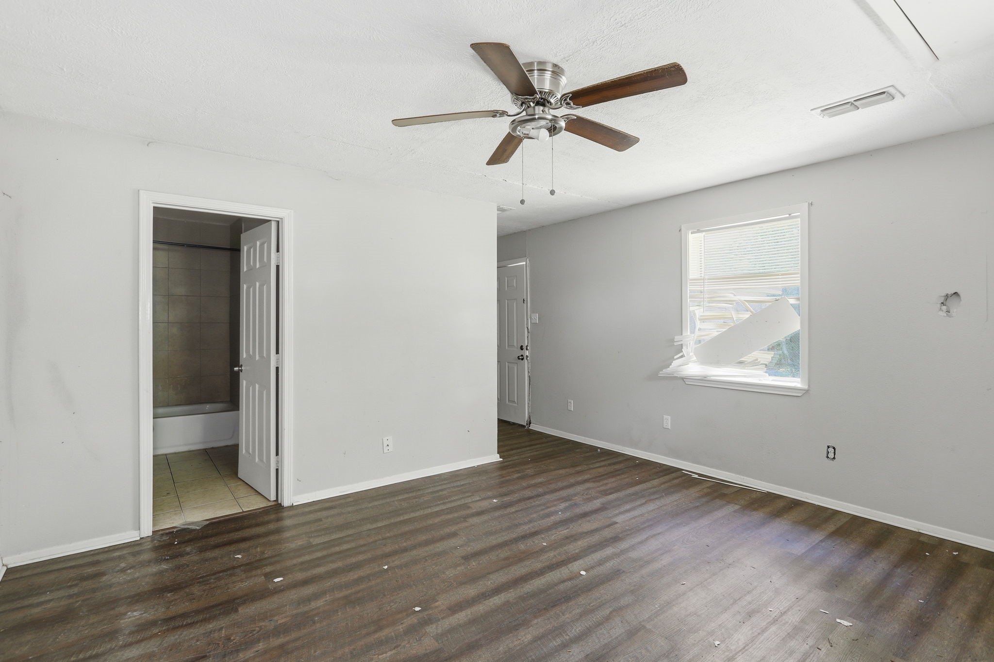 6614 Indian Lake Drive Property Photo 26