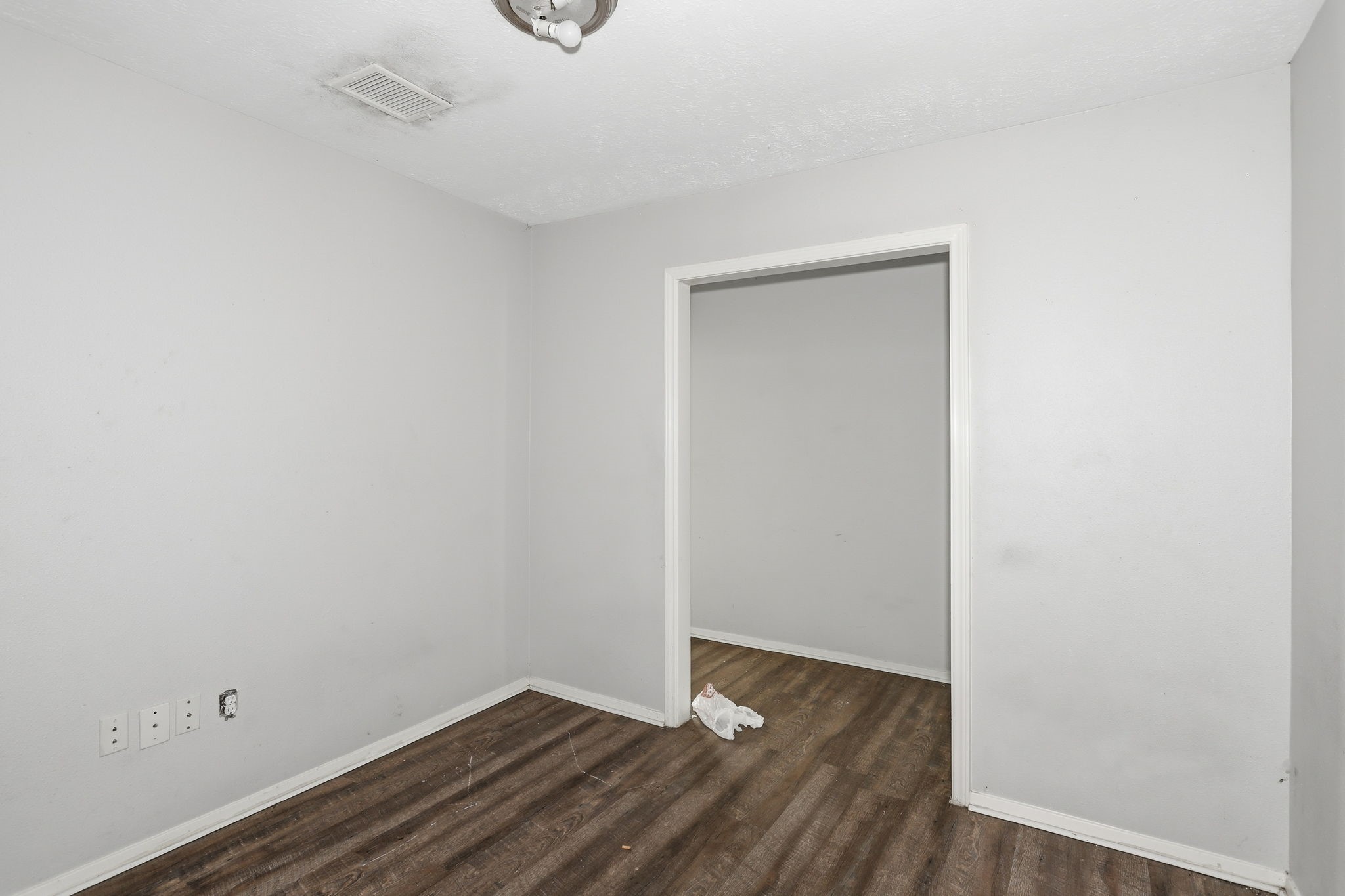 6614 Indian Lake Drive Property Photo 28