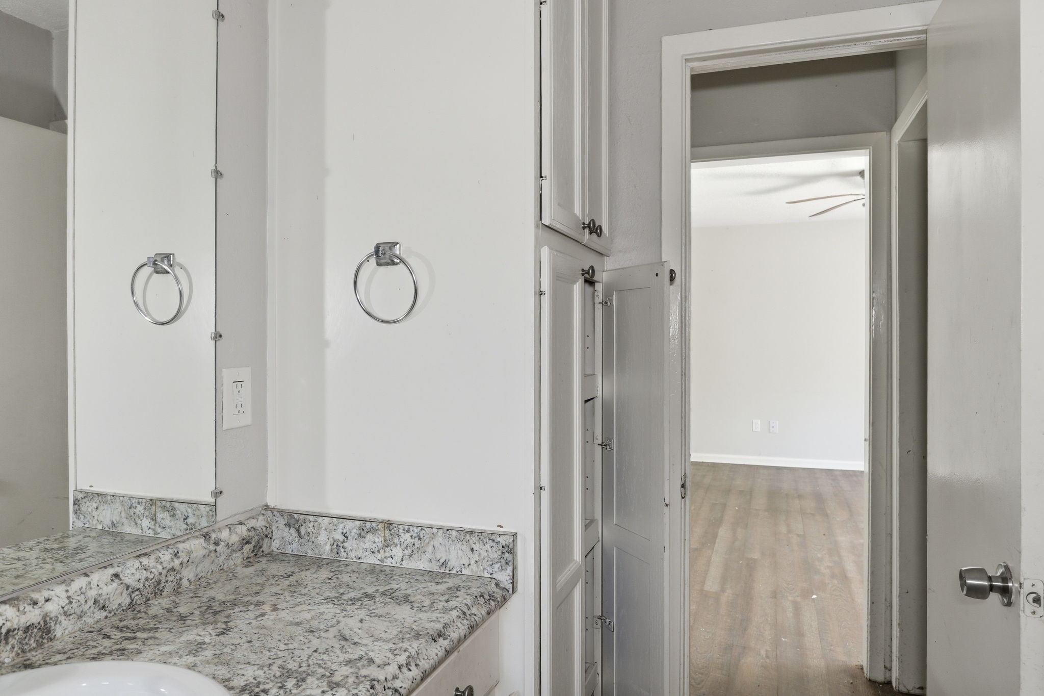 6614 Indian Lake Drive Property Photo 34
