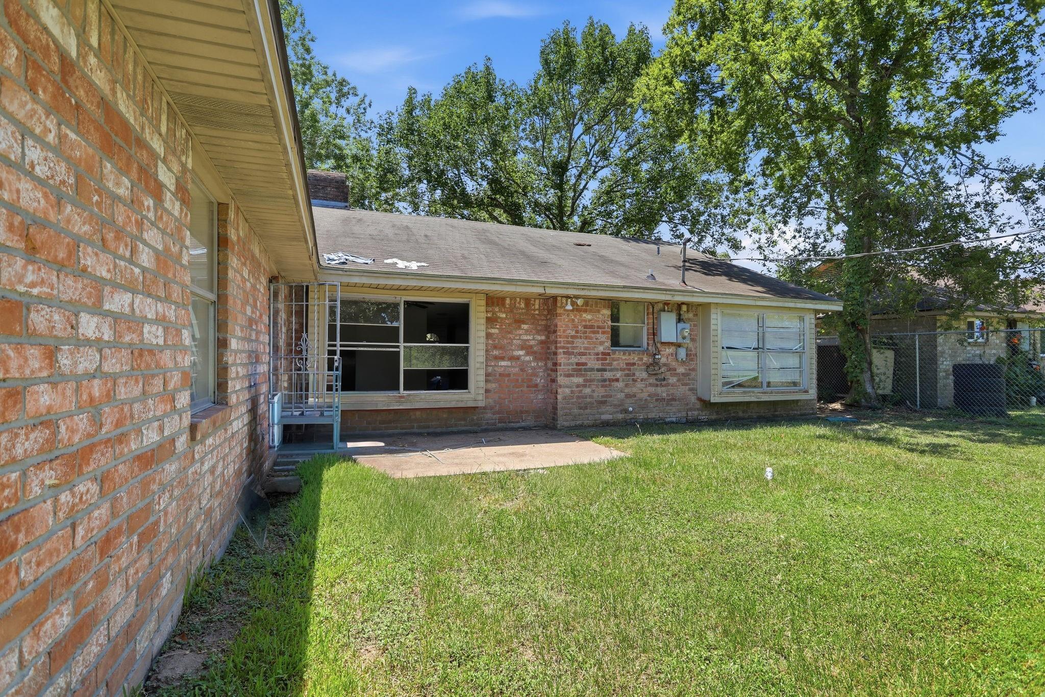 6614 Indian Lake Drive, Houston Tx 77489 Property Photo 36