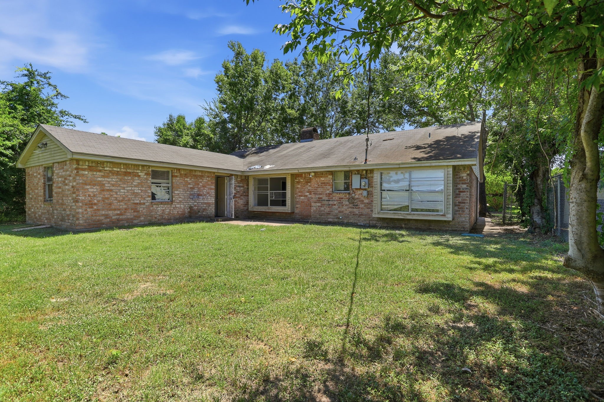 6614 Indian Lake Drive Property Photo 38