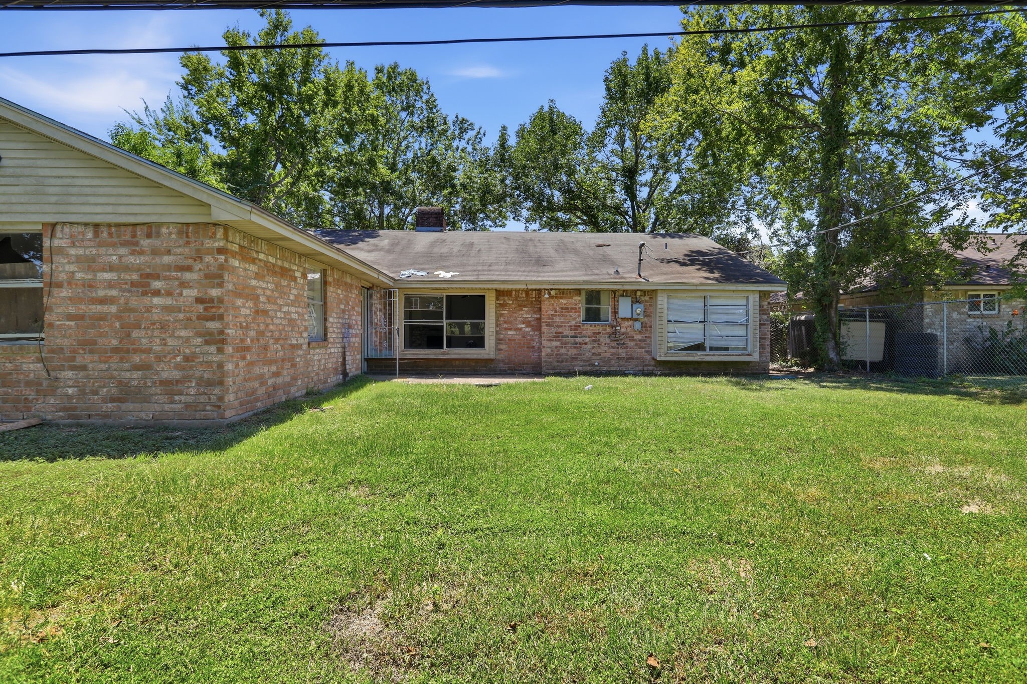 6614 Indian Lake Drive Property Photo 40