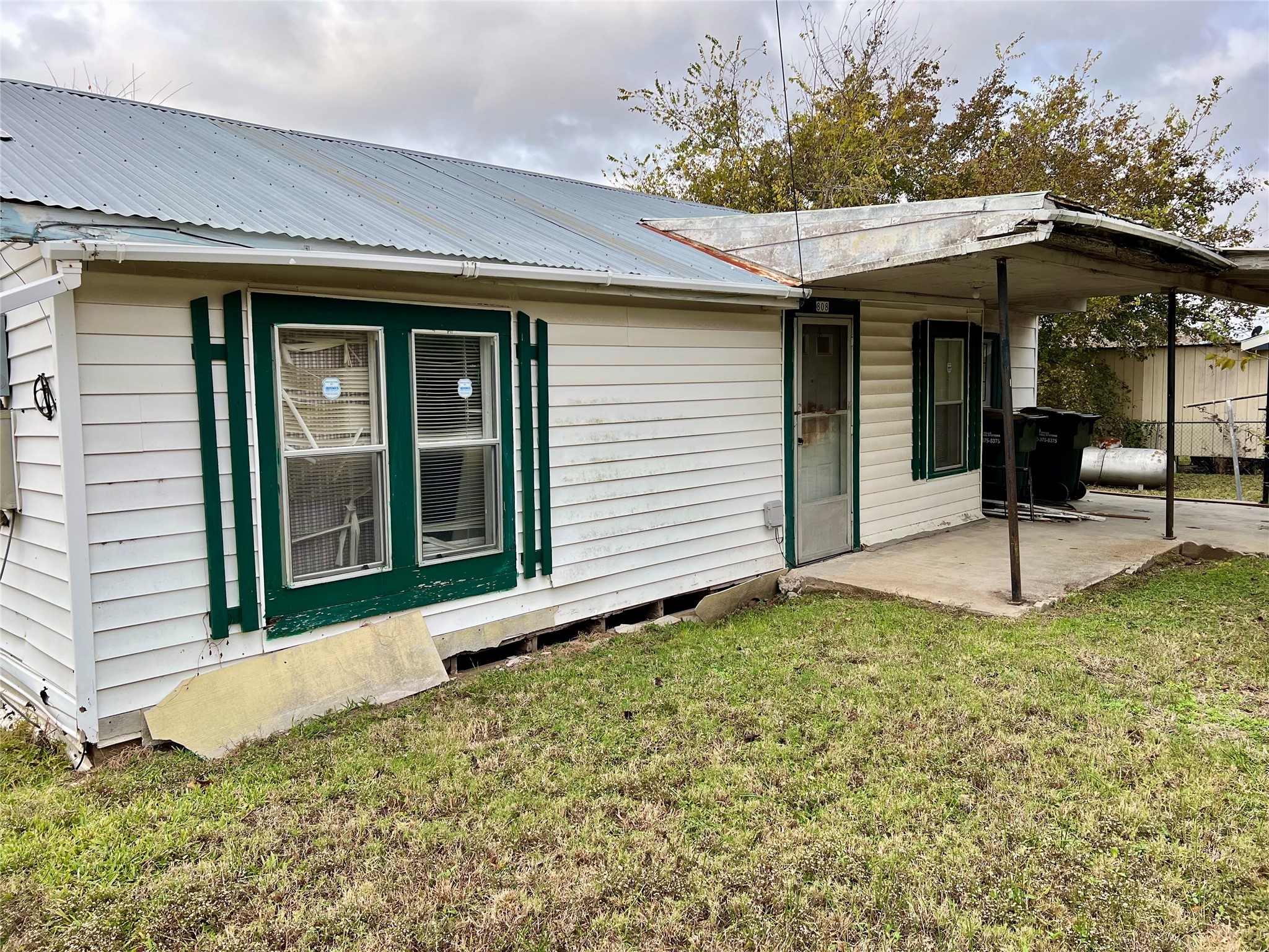 808 W Boundary Street Property Photo 1