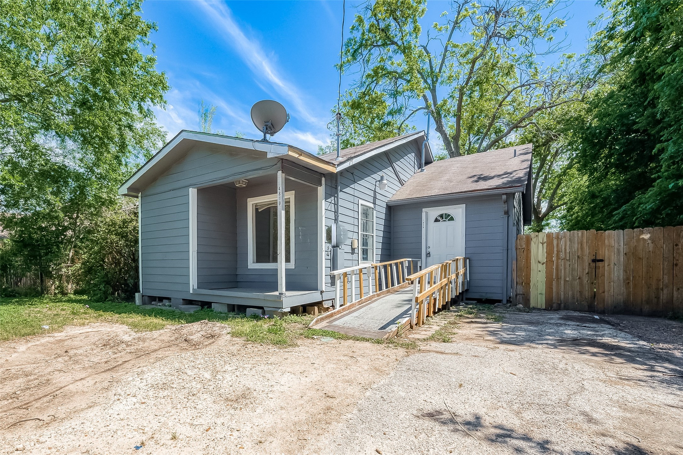 4810 Carmen Street Property Photo 1