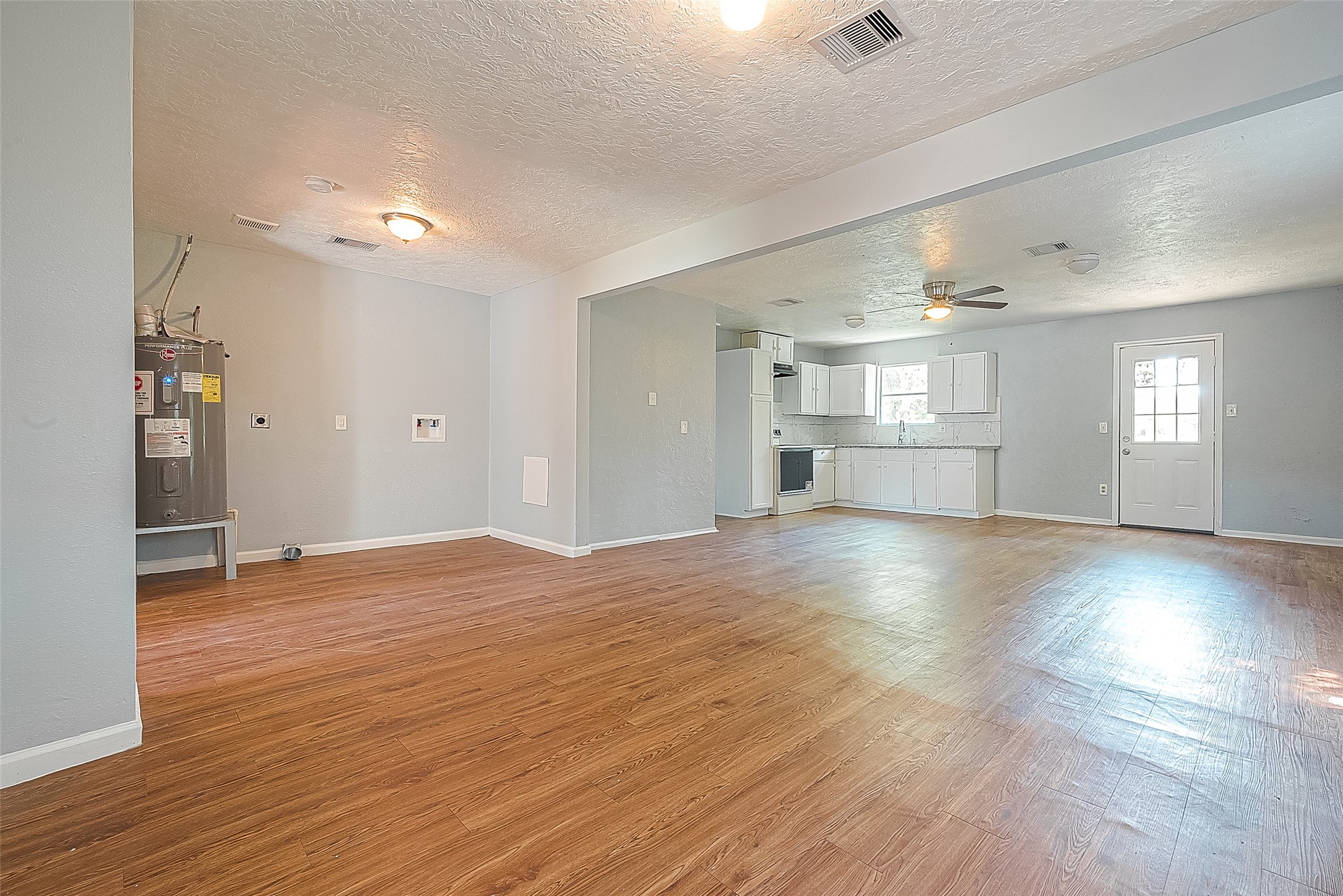 4810 Carmen Street Property Photo 5