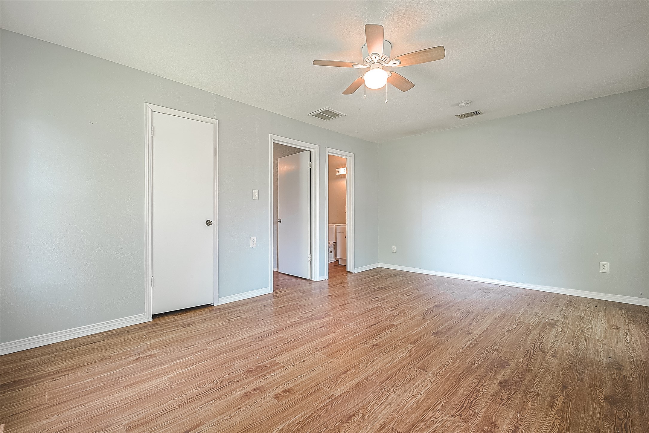 4810 Carmen Street Property Photo 13