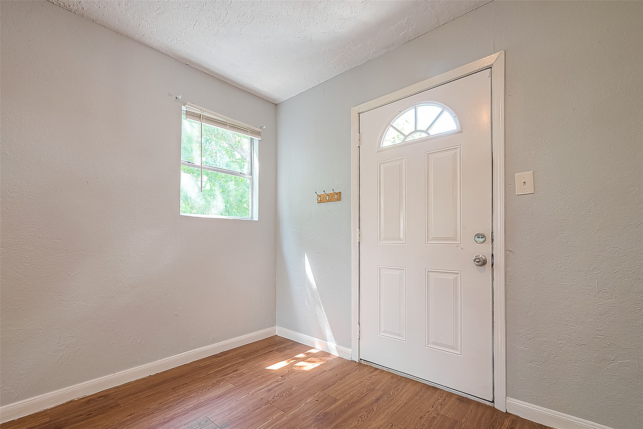 4810 Carmen Street Property Photo 25
