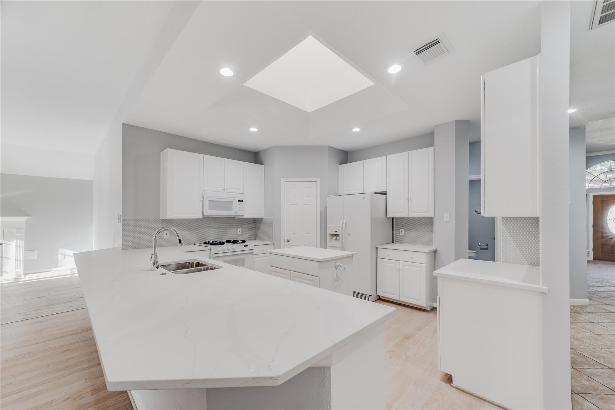 2311 Piney Woods Drive, Pearland Tx 77581 Property Photo 8