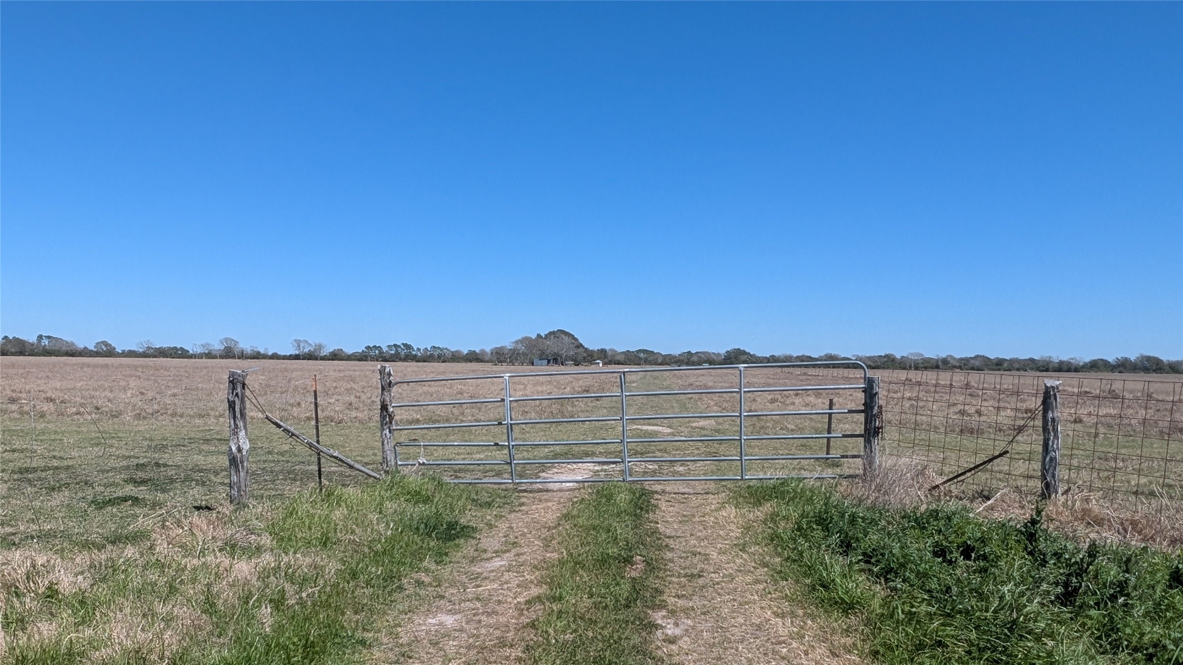 0000 Cr 211 - Sless Rd Property Photo