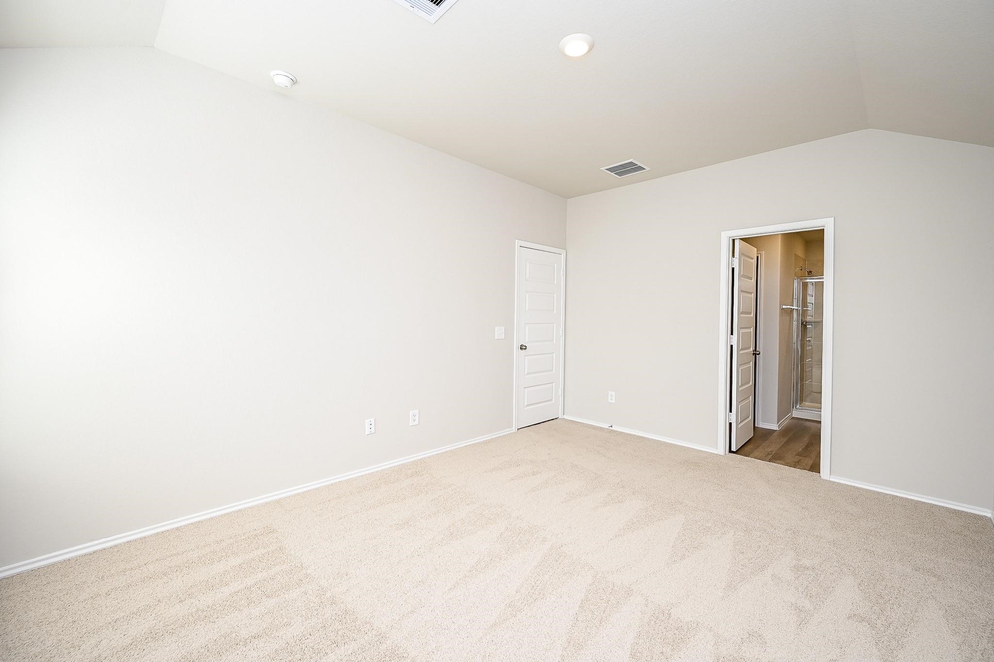 21306 Northern Light Drive Property Photo 6