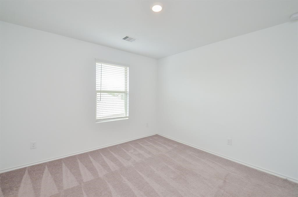 5434 Logan Dale Drive Property Photo 15