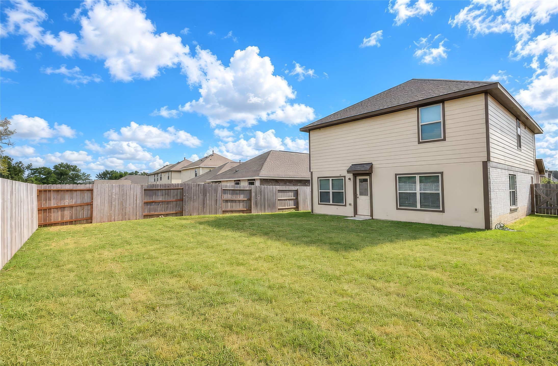 5434 Logan Dale Drive Property Photo 25