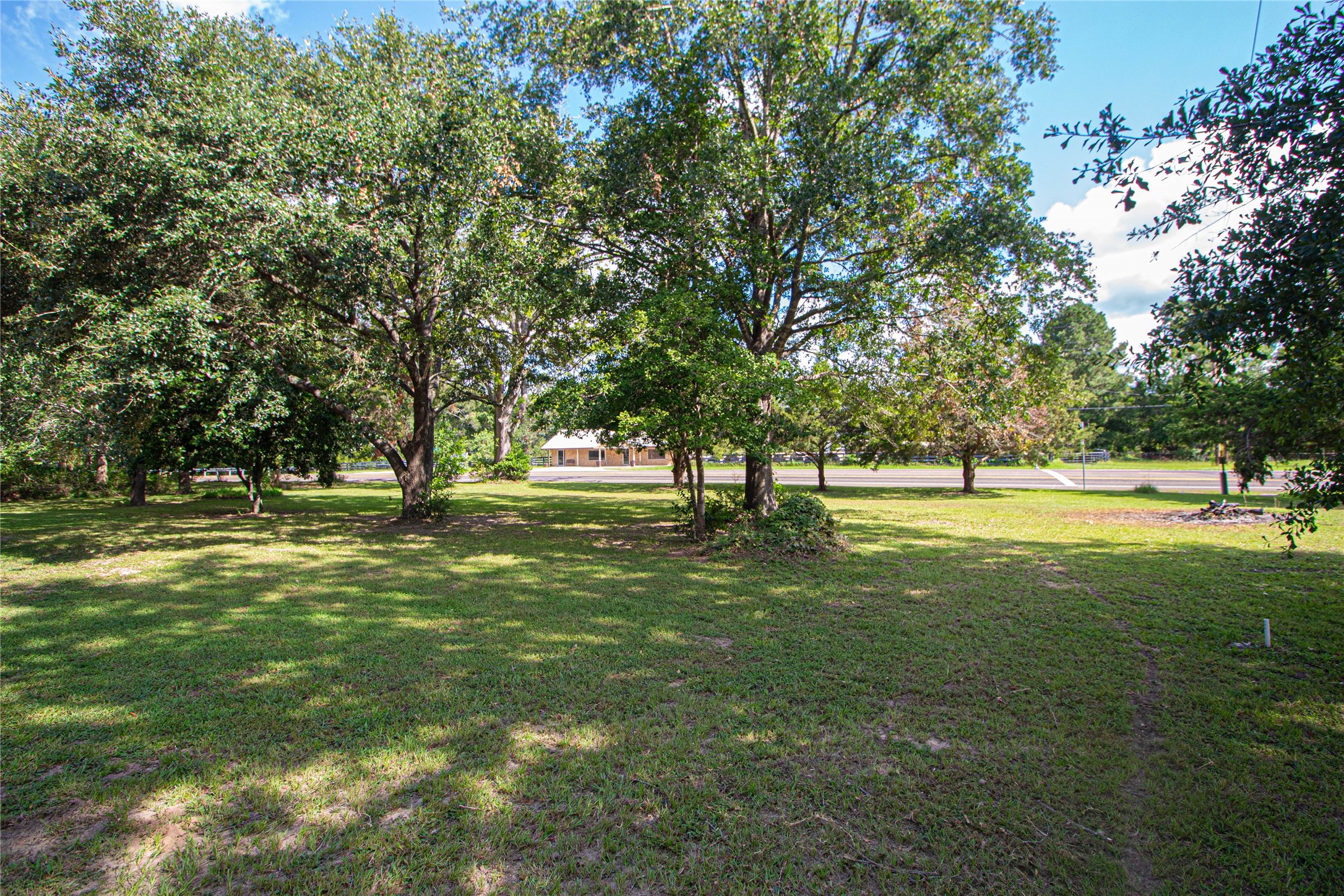 10500 Highway 150 Property Photo 37
