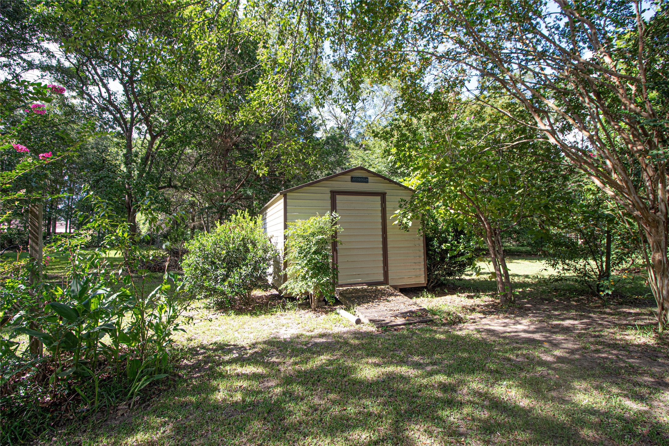 10500 Highway 150 Property Photo 42