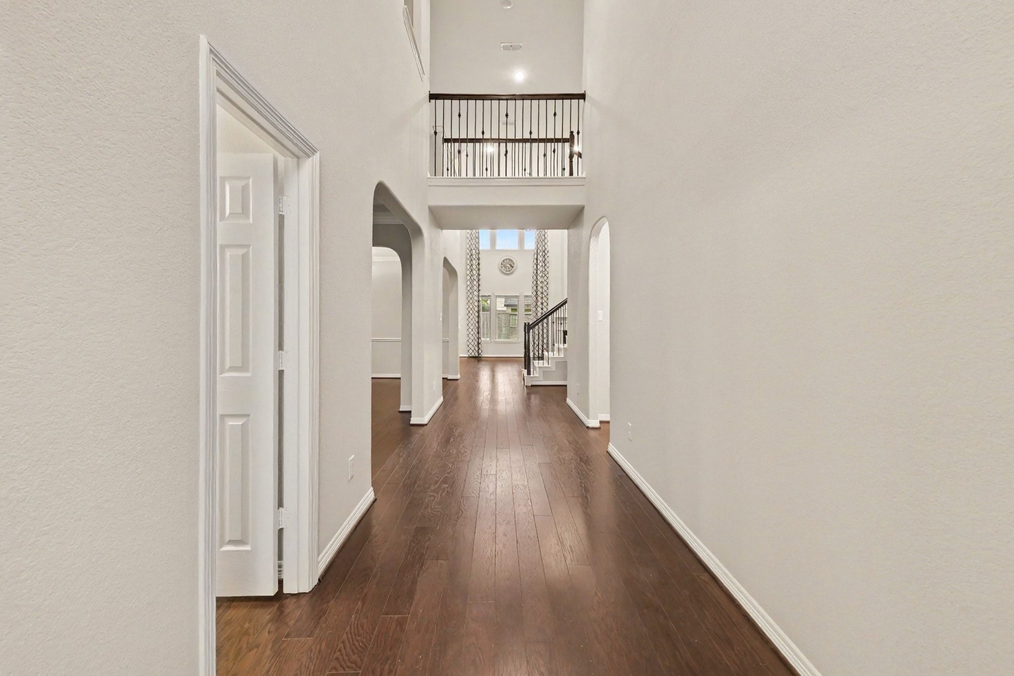 30631 Morning Dove Drive Property Photo 3