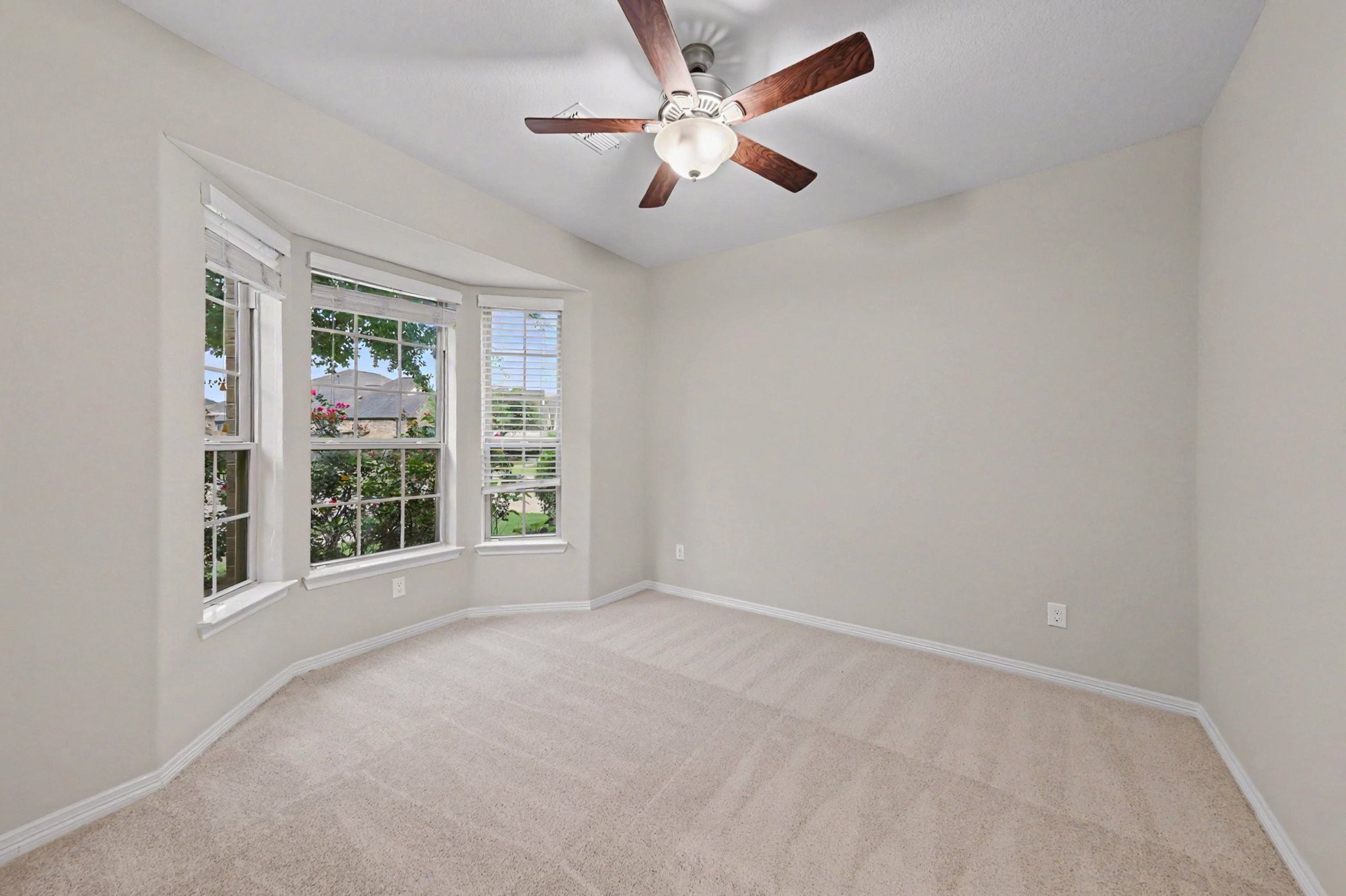 30631 Morning Dove Drive Property Photo 22