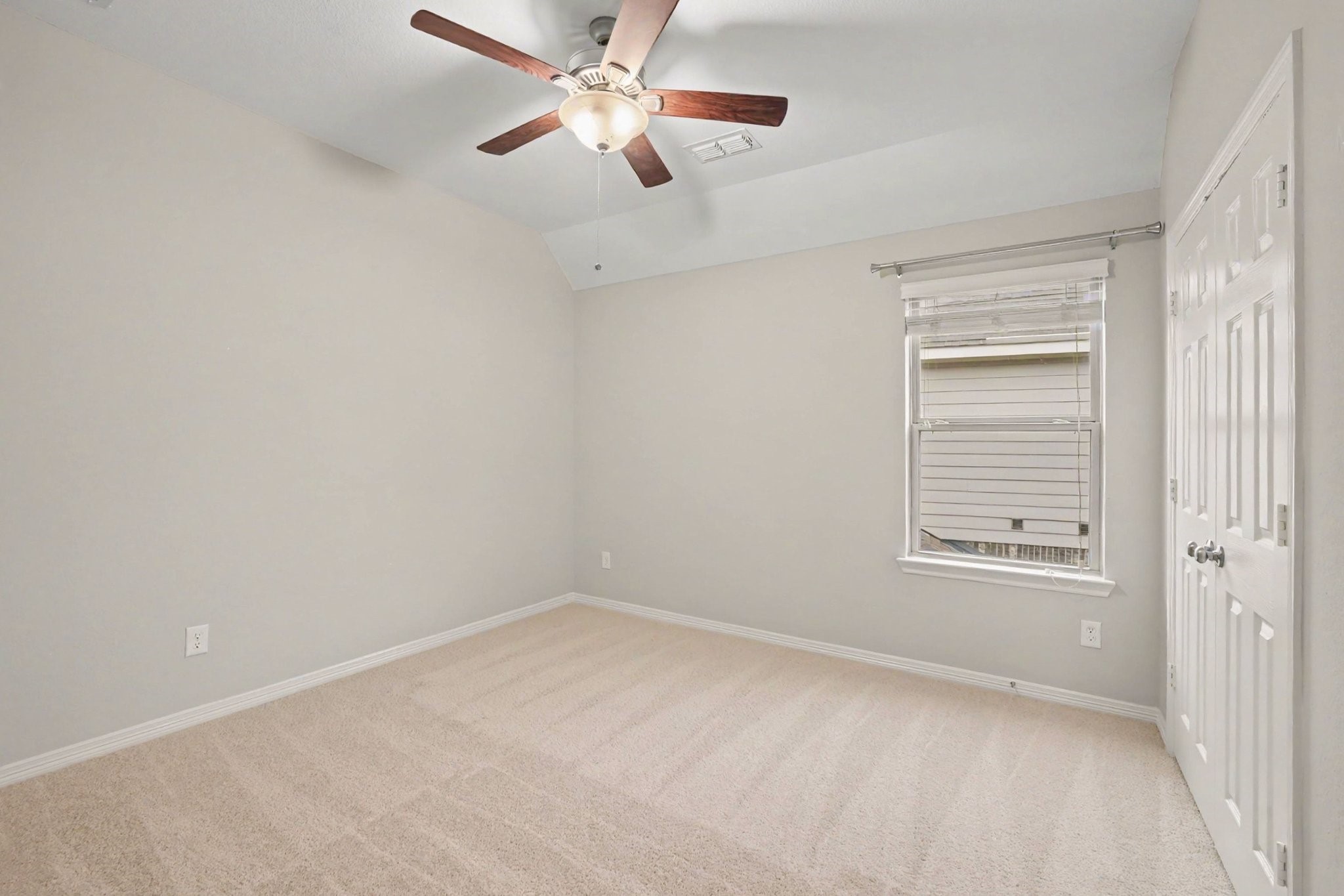 30631 Morning Dove Drive Property Photo 32
