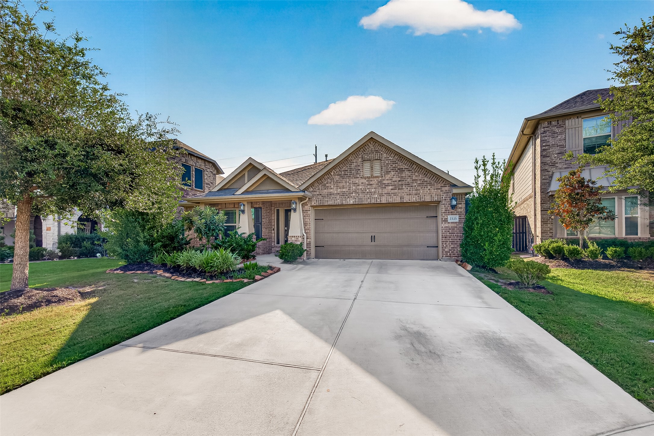 2335 Pumpkin Patch Lane Property Photo 1