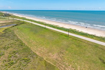 11821 Bluewater Highway Property Photo 4