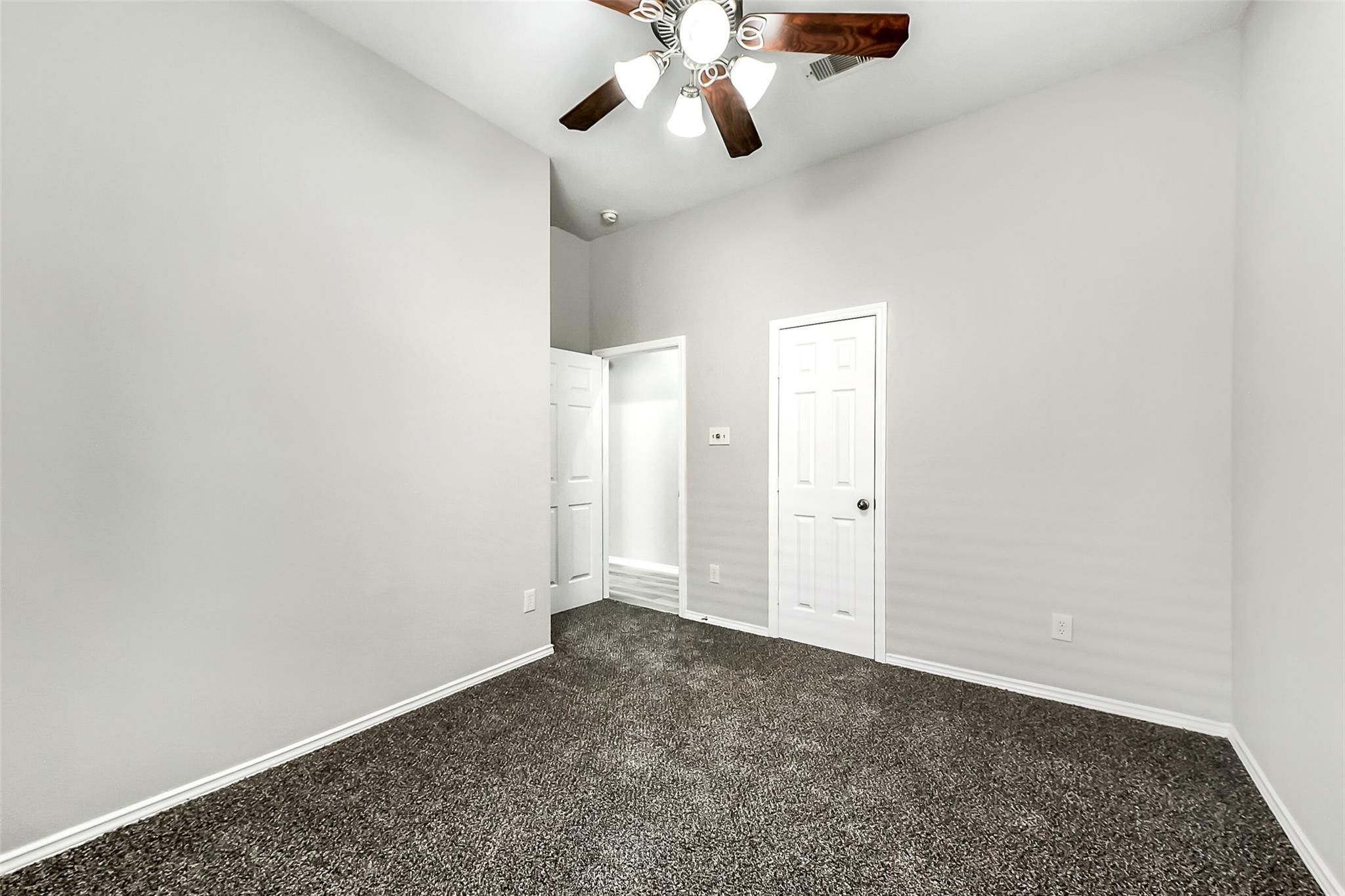 2024 Shore Breeze Drive Property Photo 28